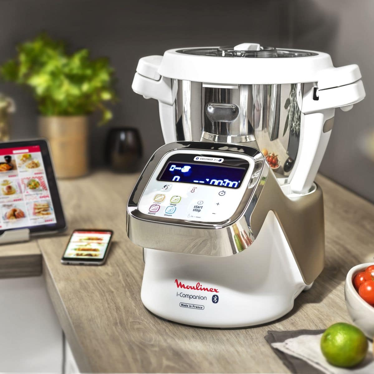 Moulinex Companion : un robot culinaire pour tous, débutants compris.
